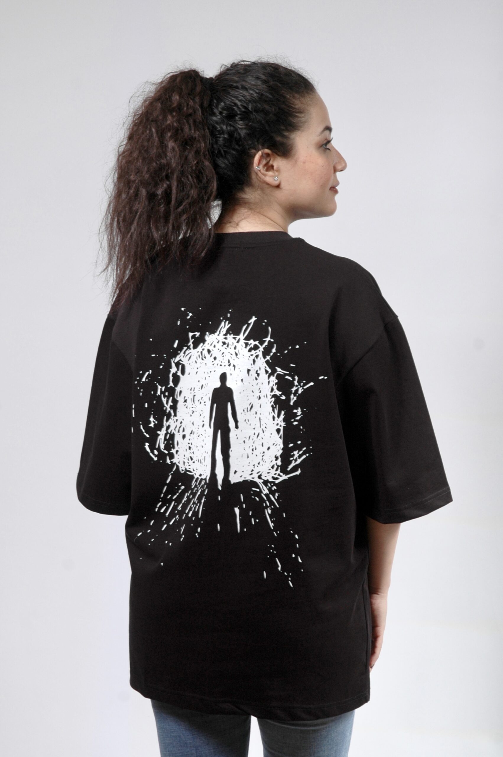 Unisex Oversized Black T-shirt